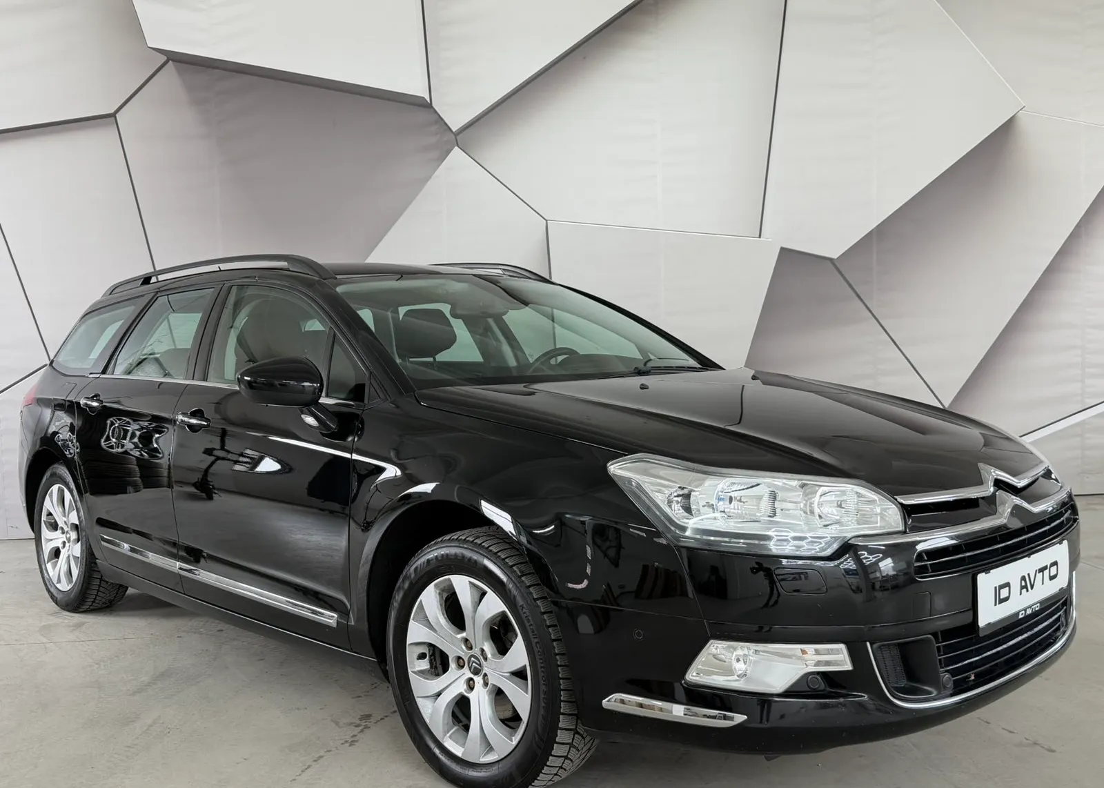 Zunanja slika - Citroën C5 Tourer - 2.0 HDI III - 2