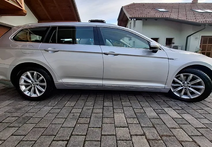 Zunanja slika - Volkswagen Passat - Variant 4motion 2.0 TDI HIGHLINE DSG.FULLED.ACC.NAVIPRO... - 6