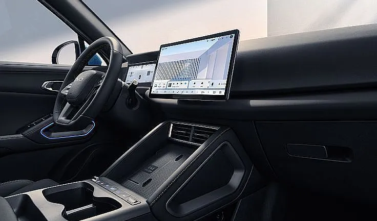 Zunanja slika - BYD ATTO 2 - DM-i BOOST PHEV 156kW baterija18kWh- doseg 1000 km - 6
