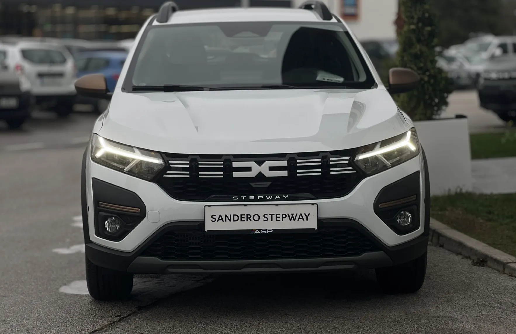 Zunanja slika - Dacia Sandero - 1.0 TCe 110 Stepway Extreme - 2