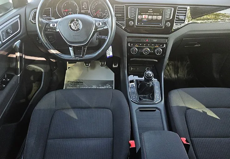 Zunanja slika - Volkswagen Golf - Sportsvan 1.6 TDI 116ks °PANO°RADAR TEMPOMAT°ALU - 9