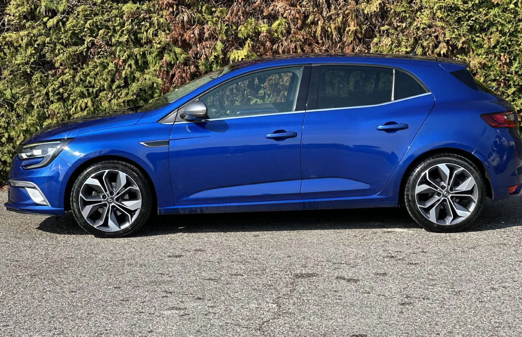 Zunanja slika - Renault Mégane - Megane TCe 130  GT-LINE 1. Lastnik - 4