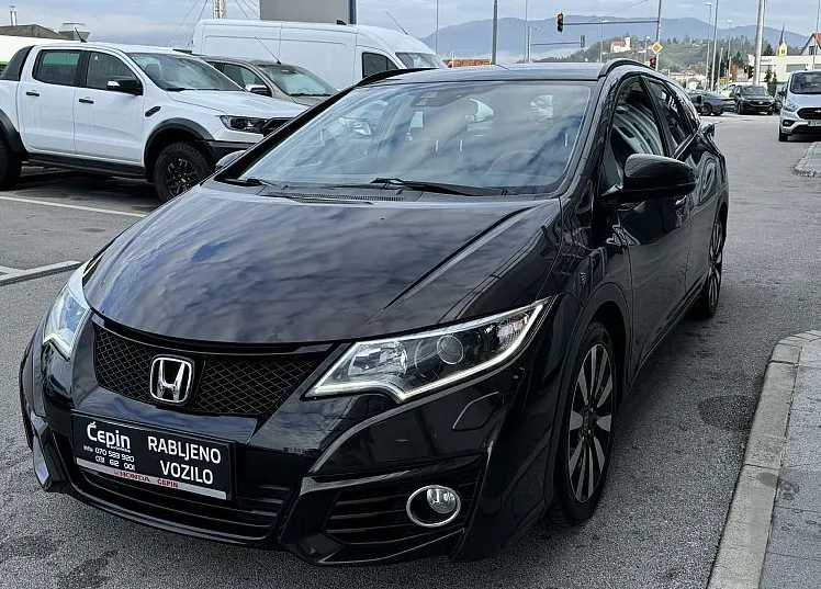 Zunanja slika - Honda Civic - 1.6 i-DTEC-ELEGANCE-NAVI-LED-TOP - 3