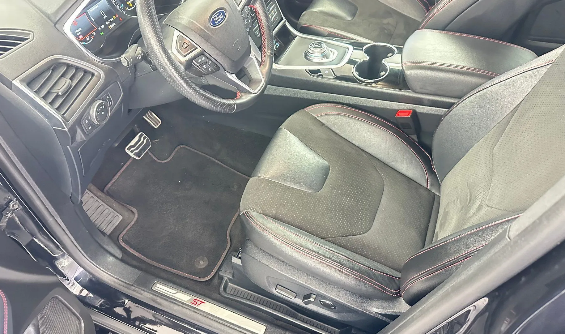 Zunanja slika - Ford S-MAX - 2.0 EcoBlue ST-LineAvt.NEMŠKI+4ALU.KAMERA.NAVI.LED - 11