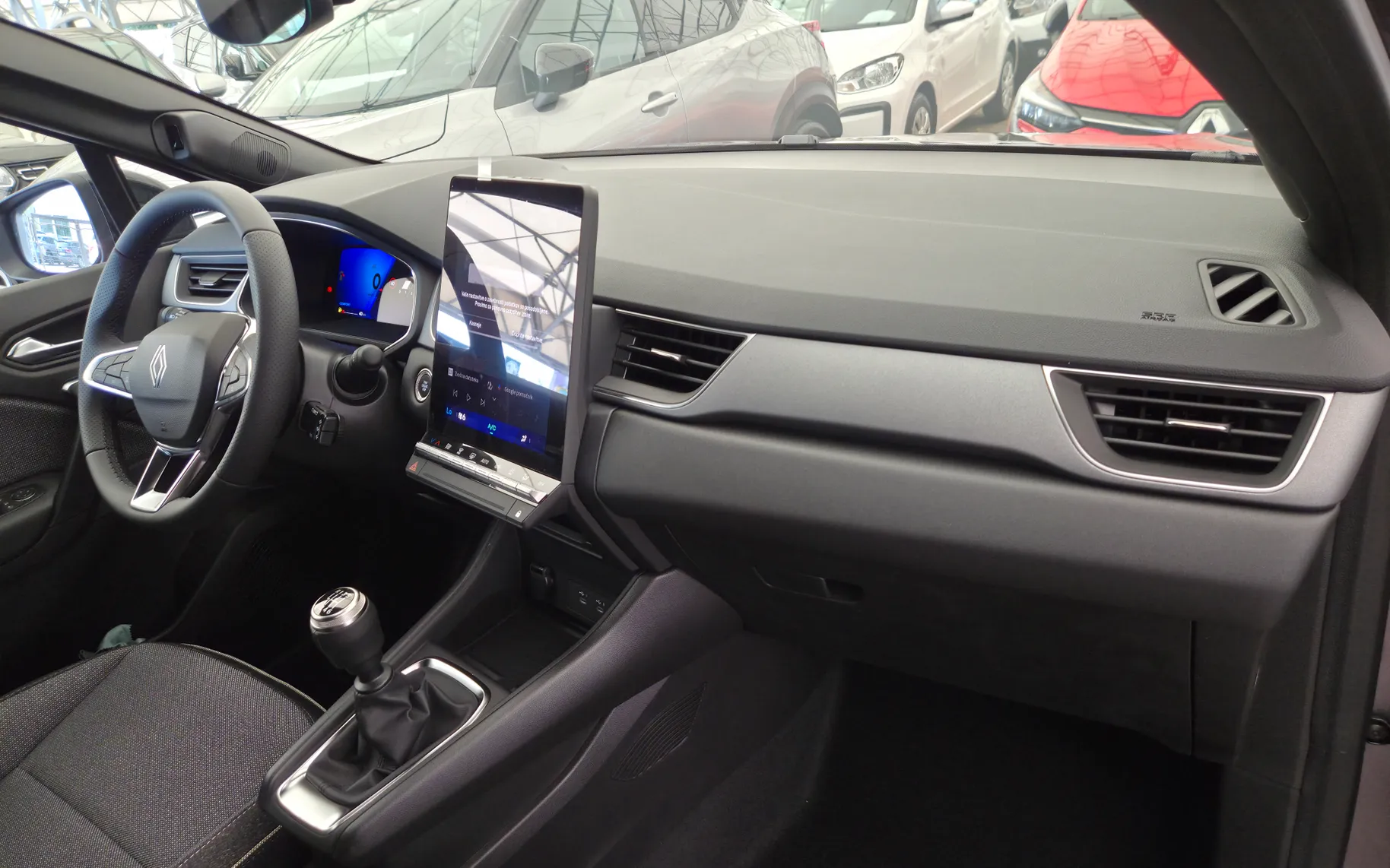Zunanja slika - Renault Captur - Techno TCe 140 + Zimske gume+Servis - 14
