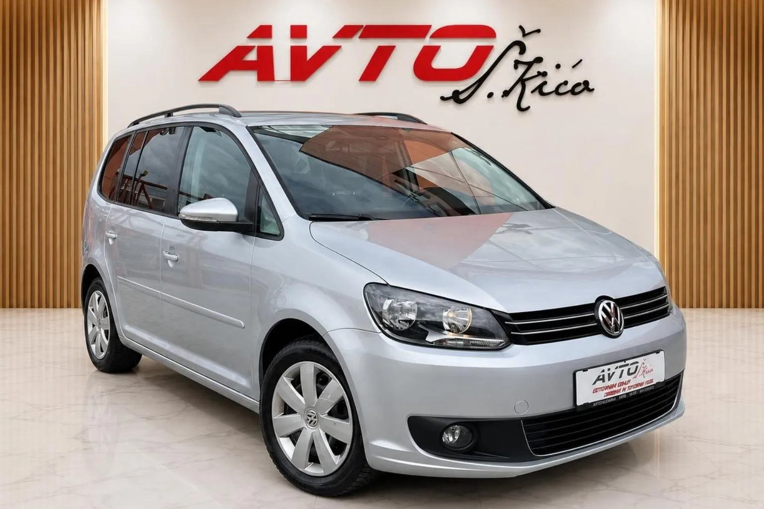 Zunanja slika - Volkswagen Touran - 1.6 TDI - 2