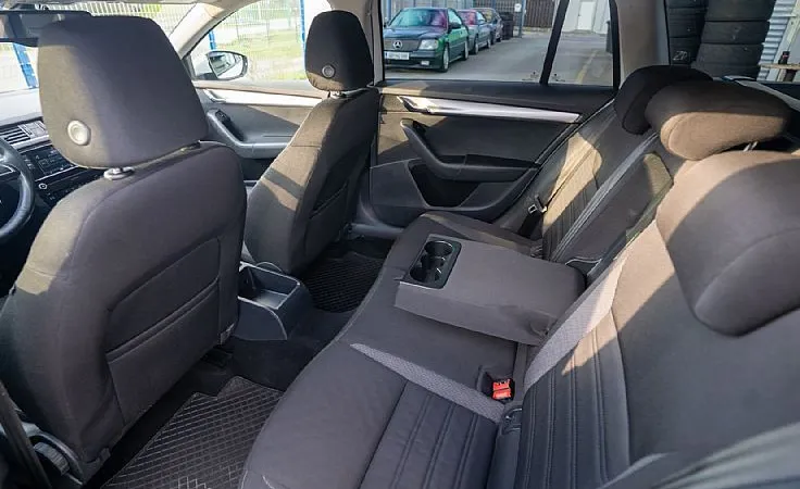 Zunanja slika - Škoda Octavia - Combi 2.0 TDI Ambition - 11