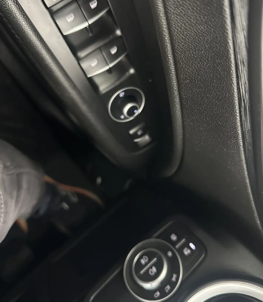 Zunanja slika - Alfa Romeo Stelvio - 2.2 TURBO DIESEL 190CV AT8 Q4.ACC.KAMERA.LED.NAVI - 12