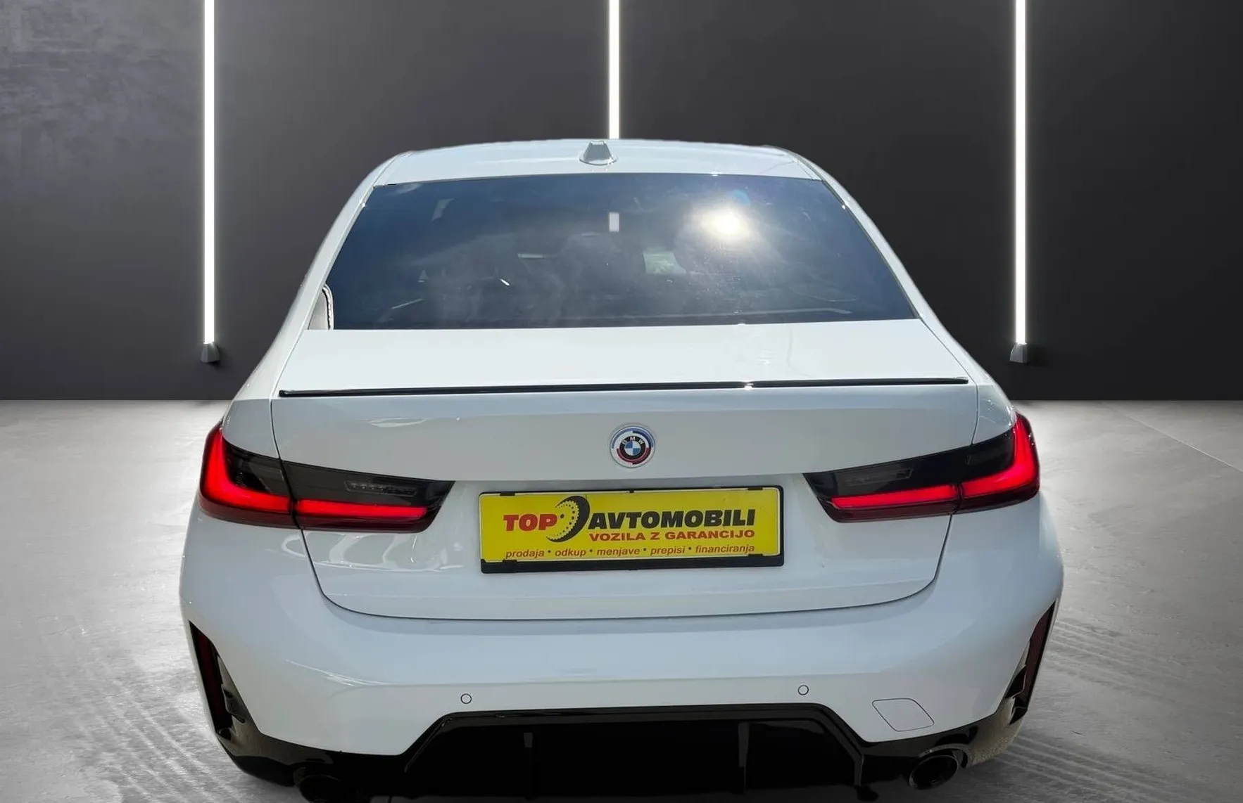 Zunanja slika - BMW Serija 3 - : 320d M PAKET LED NAVI PDC KAMERA RADAR TOP - 5