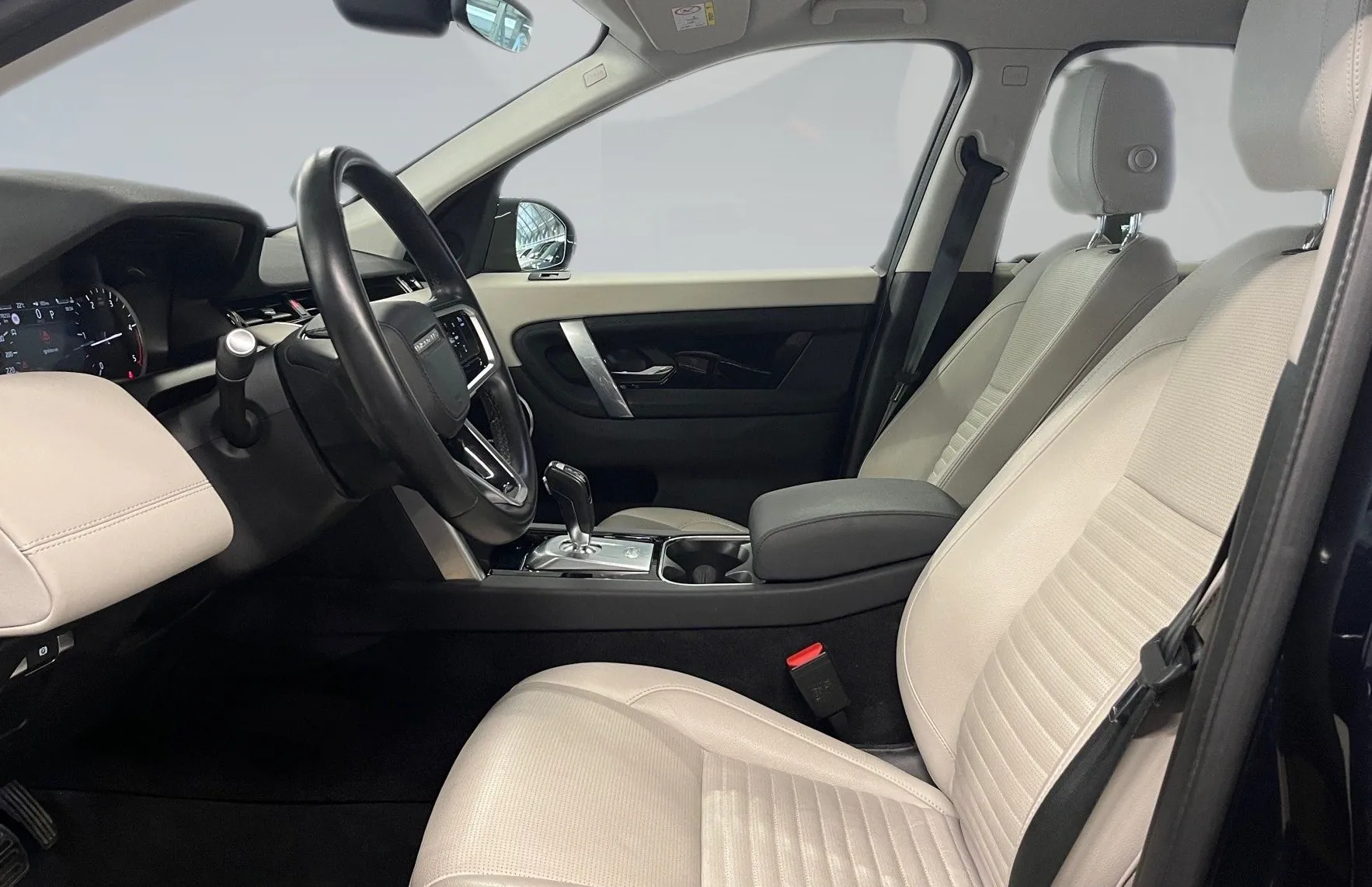 Zunanja slika - Land Rover Discovery - 2.0 MHEV AWD AUT. - 7