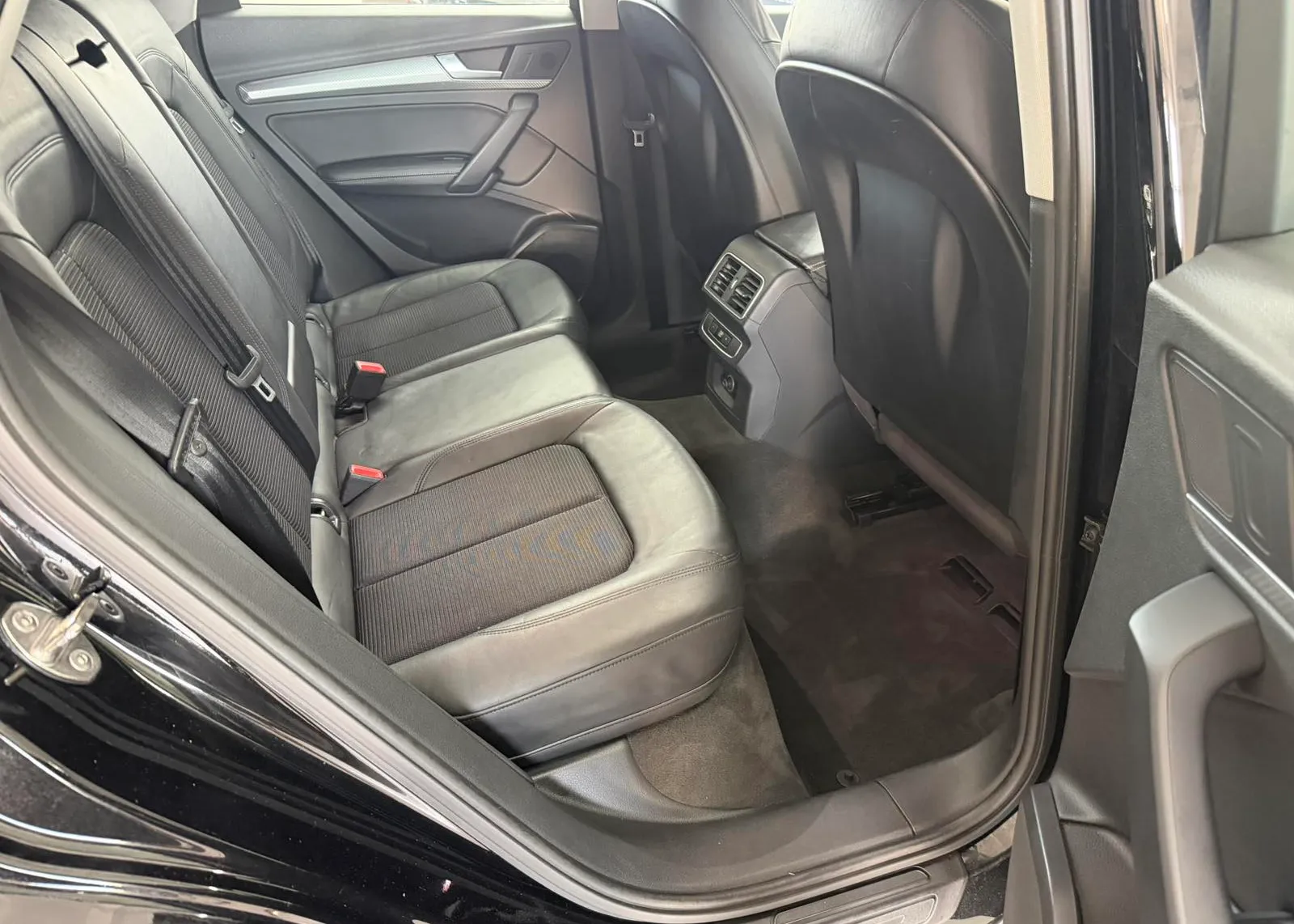 Zunanja slika - Audi Q5 - quattro 2,0 TDI Sport - 4