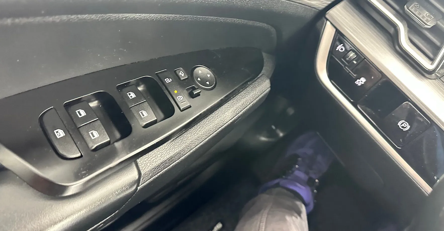 Zunanja slika - KIA Sportage - 1.6 CRDI MHEV 2WD.KAMERA.LED.2023.NAVI - 20