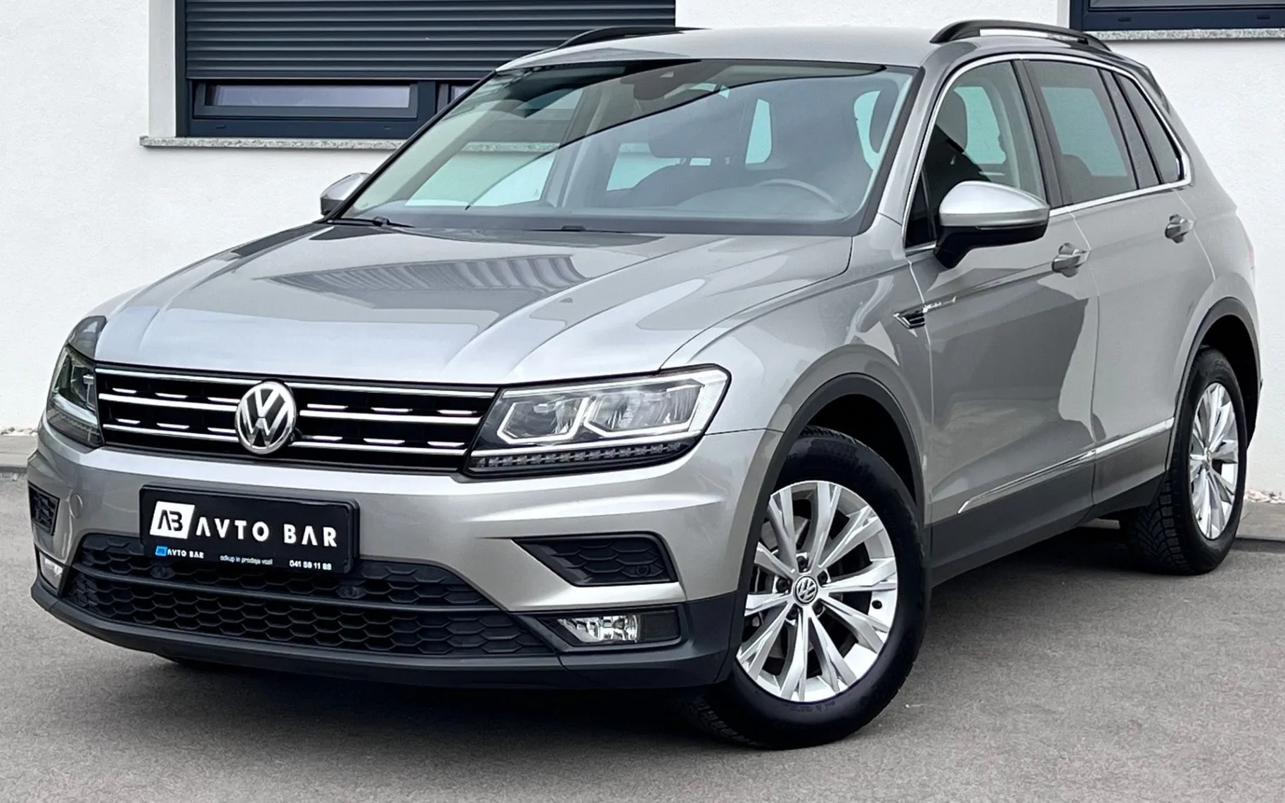 Zunanja slika - Volkswagen Tiguan - 1.4 TSI+1.LAST+SLO+LED+ACC+R.KAMERA - 3