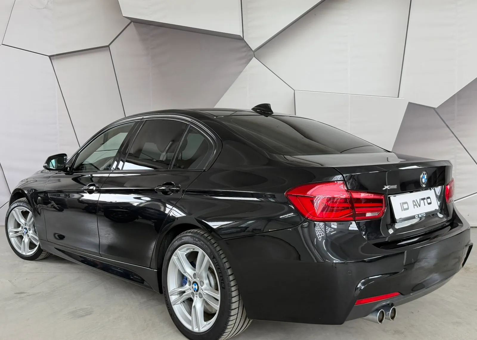 Zunanja slika - BMW Serija 3 - 320D XDRIVE AUT. - 3