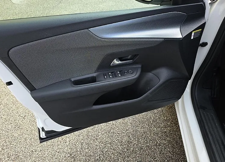 Zunanja slika - Opel Mokka - 1.2 TURBO 96KW EDITION - 10