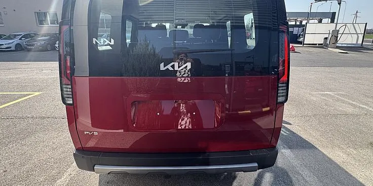 Zunanja slika - KIA PV5 - 71.2 kWh baterija 120 kW 163 KS  Quantum - 4
