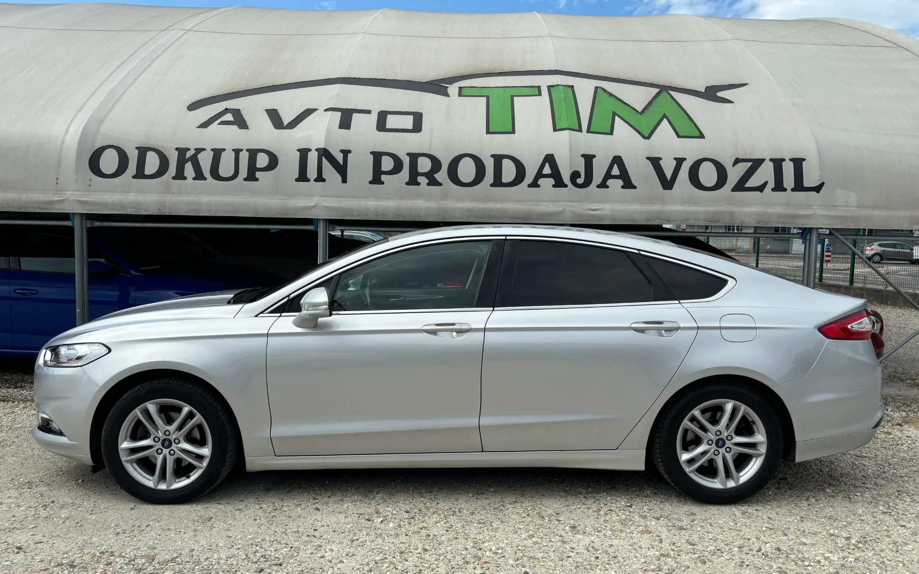 Zunanja slika - Ford Mondeo - 2,0 TDCi Trend - 4
