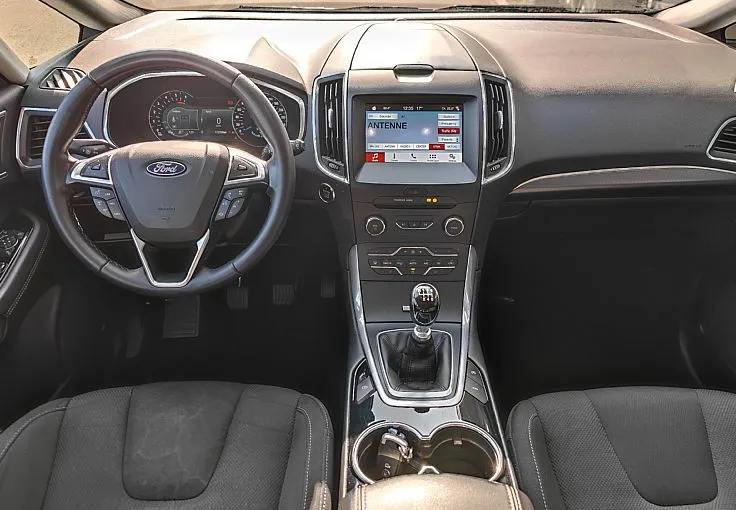 Zunanja slika - Ford S-MAX - 2.0 EcoBlue 110 kW FWD Titanium - 7