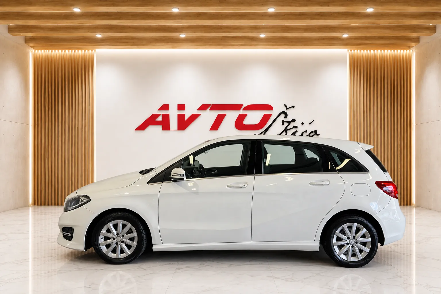 Zunanja slika - Mercedes-Benz B-Razred - 200 d-AVTOMATIK-SPORT-LED-KAMERA-NAVI-TEMPOMAT - 5