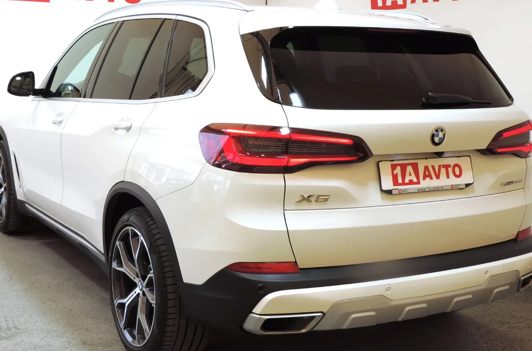 Zunanja slika - BMW X5 - serija :  xDrive25d Avt. X-LINE PAKET - 7