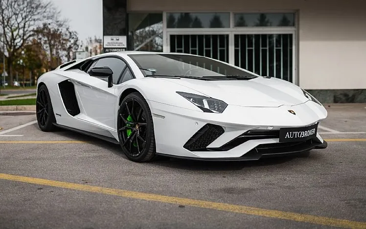 Zunanja slika - Lamborghini Aventador - S Fernando - 3