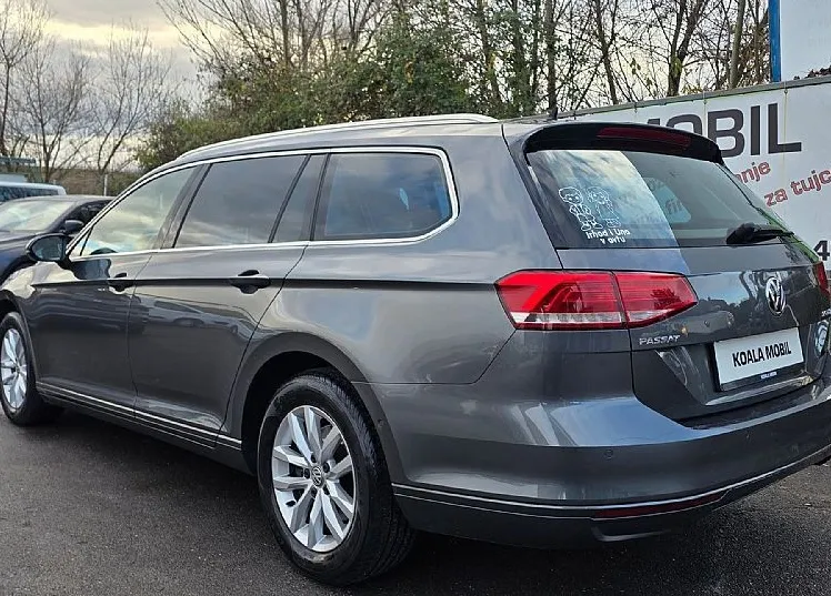 Zunanja slika - VW Passat - Variant 2.0 TDI COMFORTLINE DSG KAMERA-ALU-NAVI-PDC - 6