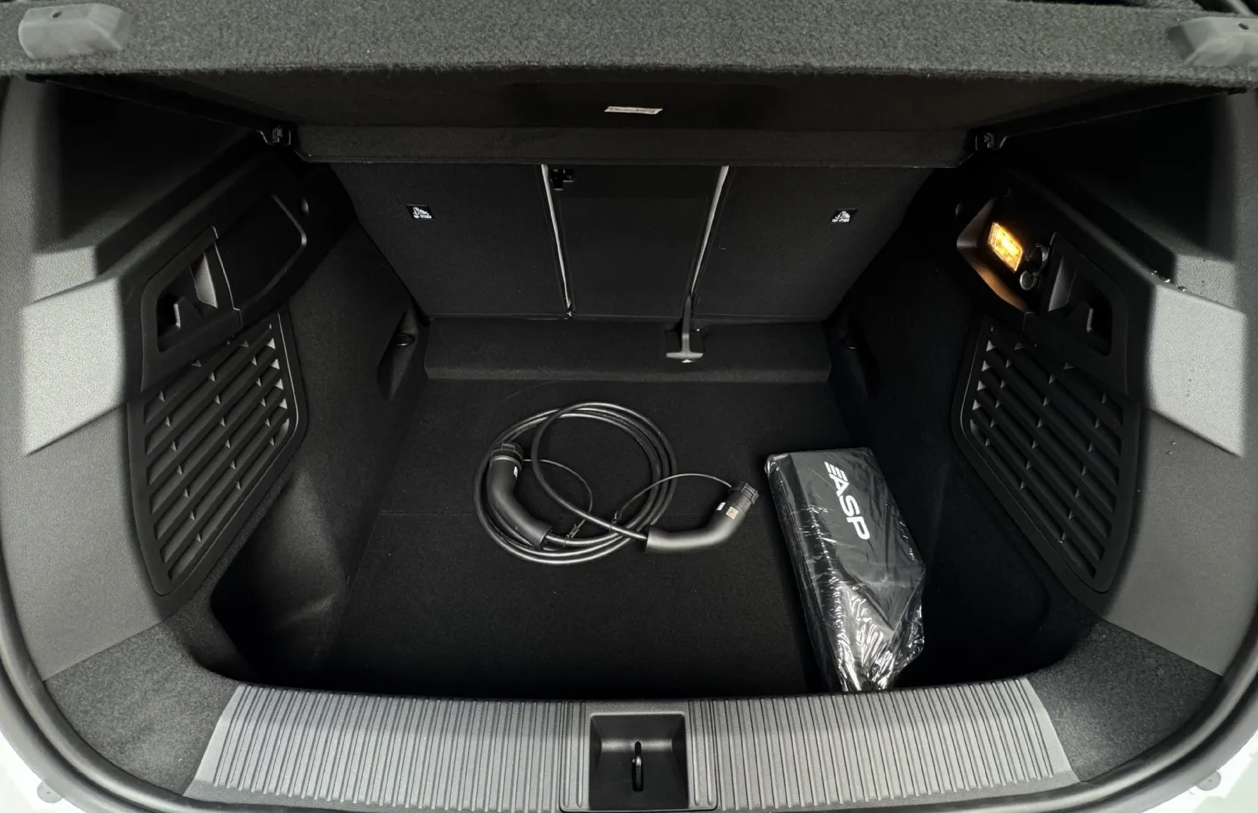 Zunanja slika - Renault Scénic - Scenic iconic E-Tech E 220 Long range - 12