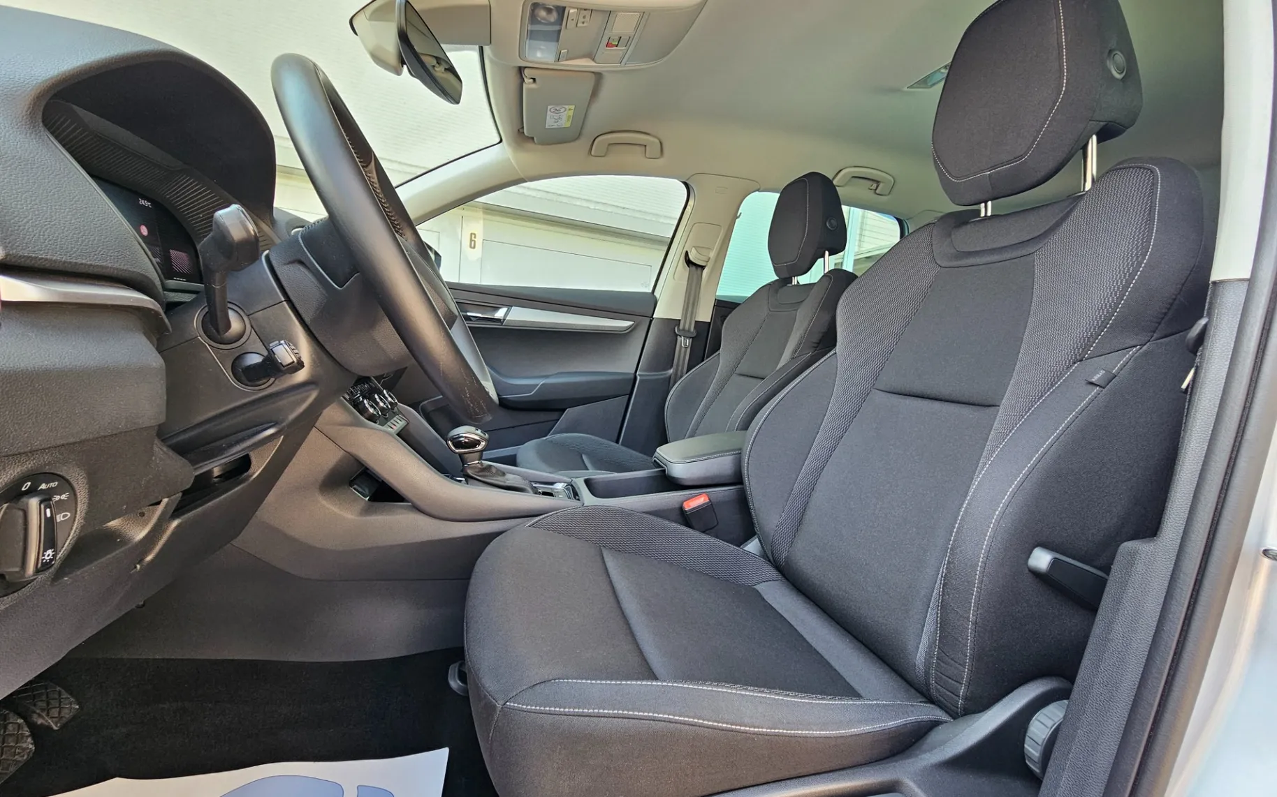 Zunanja slika - Škoda Karoq - 1,5 TSI  DSG - 6