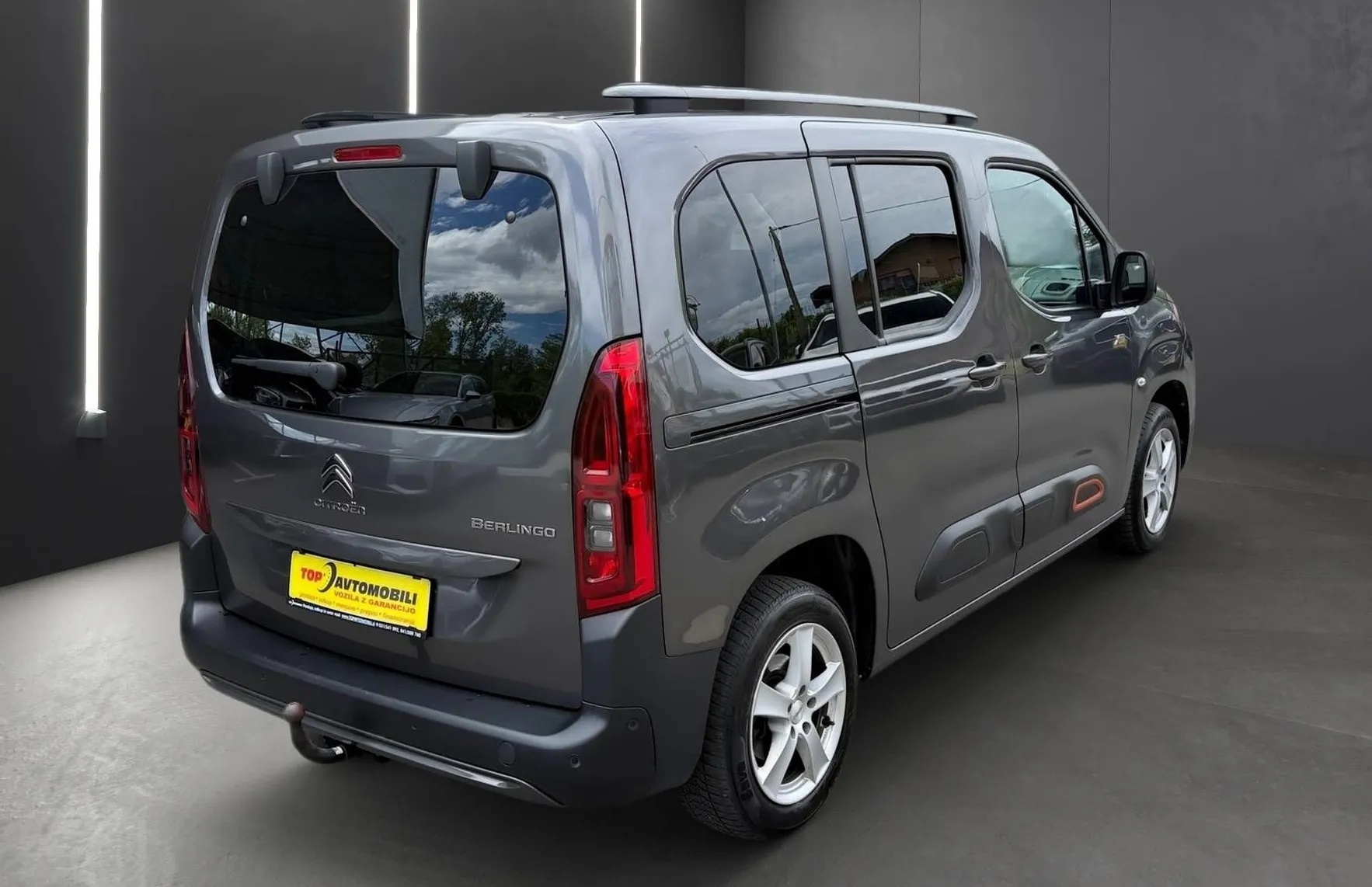 Zunanja slika - Citroën Berlingo - 1.5 HDI  AUT XTR -line  odličen - 7