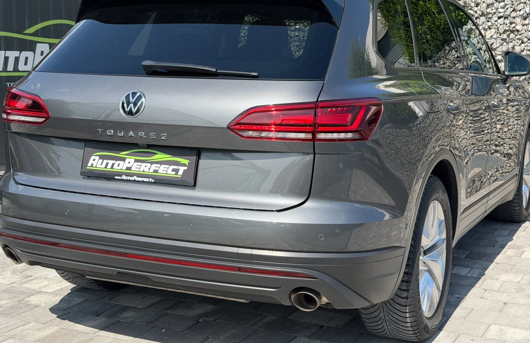 Zunanja slika - Volkswagen Touareg - 4MOTION|KLJUKA|ZRAČNO|VIRTUAL|4CON|KAM|GR.SED - 6