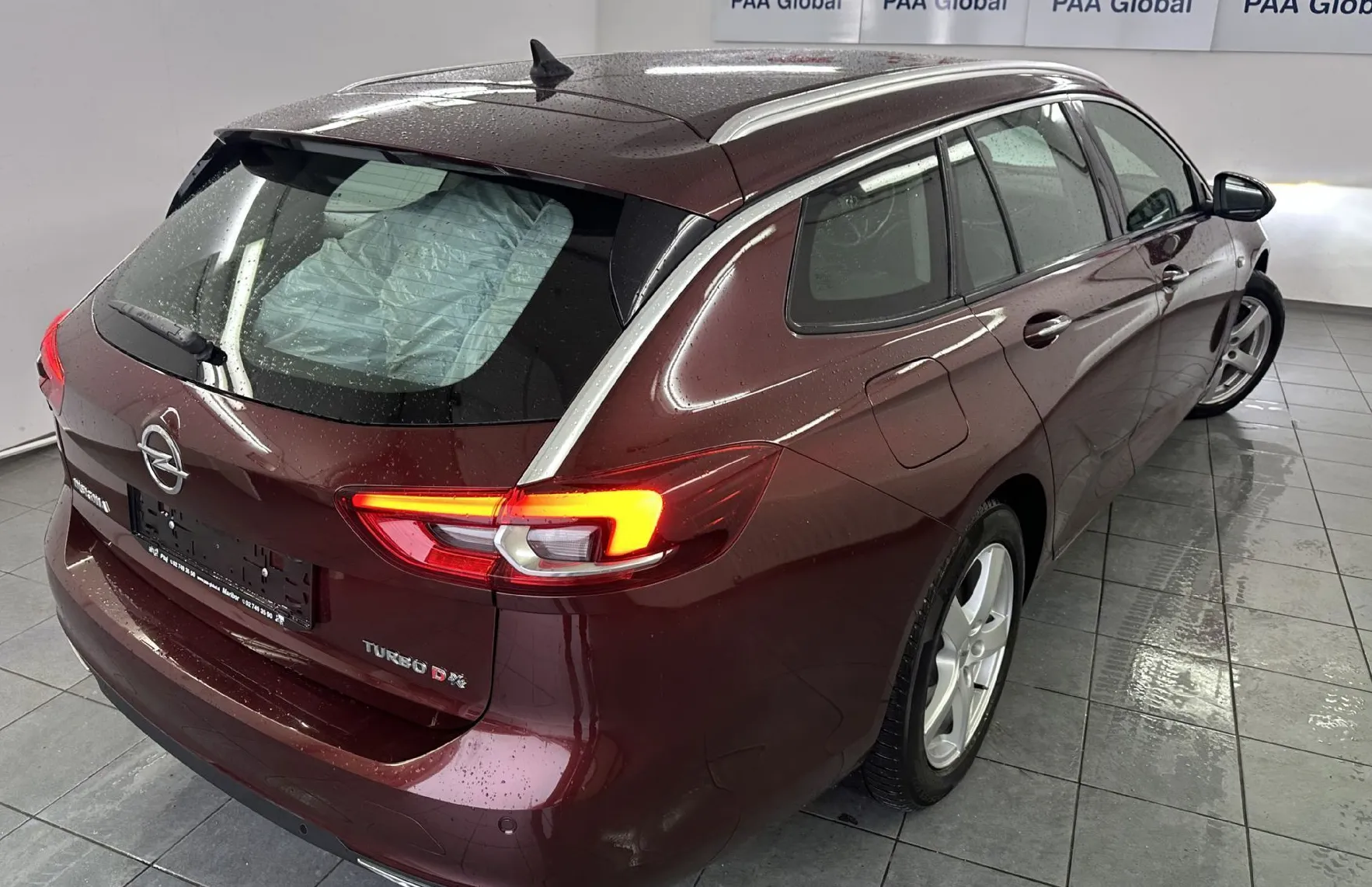 Zunanja slika - Opel Insignia - 2.0 CDTI 154KW INNOVATION 4x4.NEMŠKI+4ALU.USNJE - 3