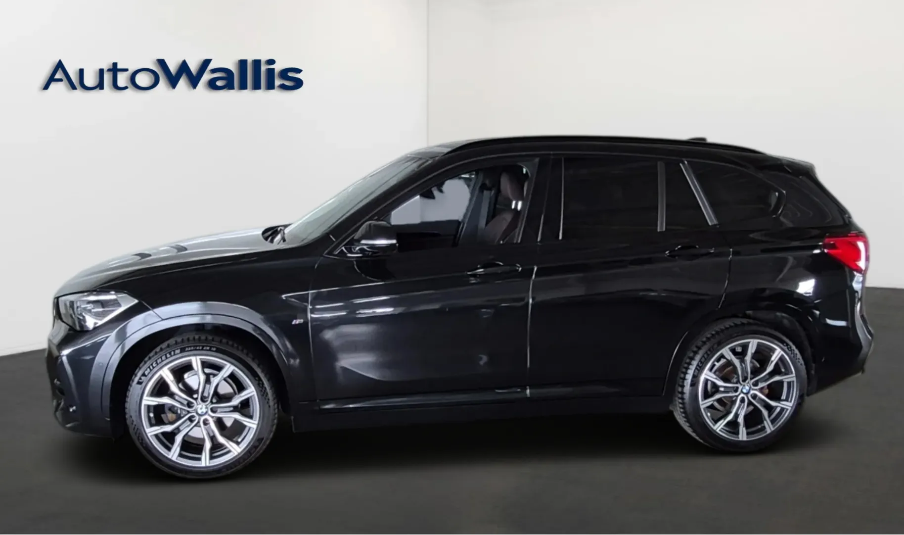 Zunanja slika - BMW X1 - xDrive18d - 3