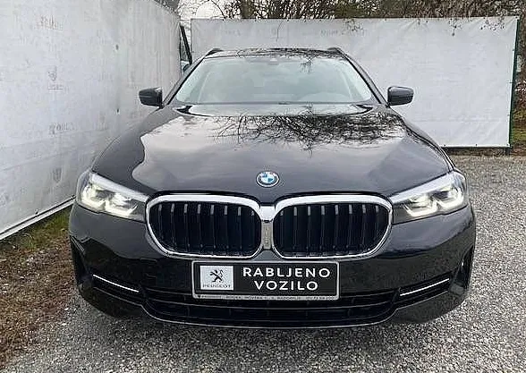 Zunanja slika - BMW Serija 5 - Touring: 530dxDrive Hybrid.-NAVI FULL LED +KAM-NAVI-JAMS - 5