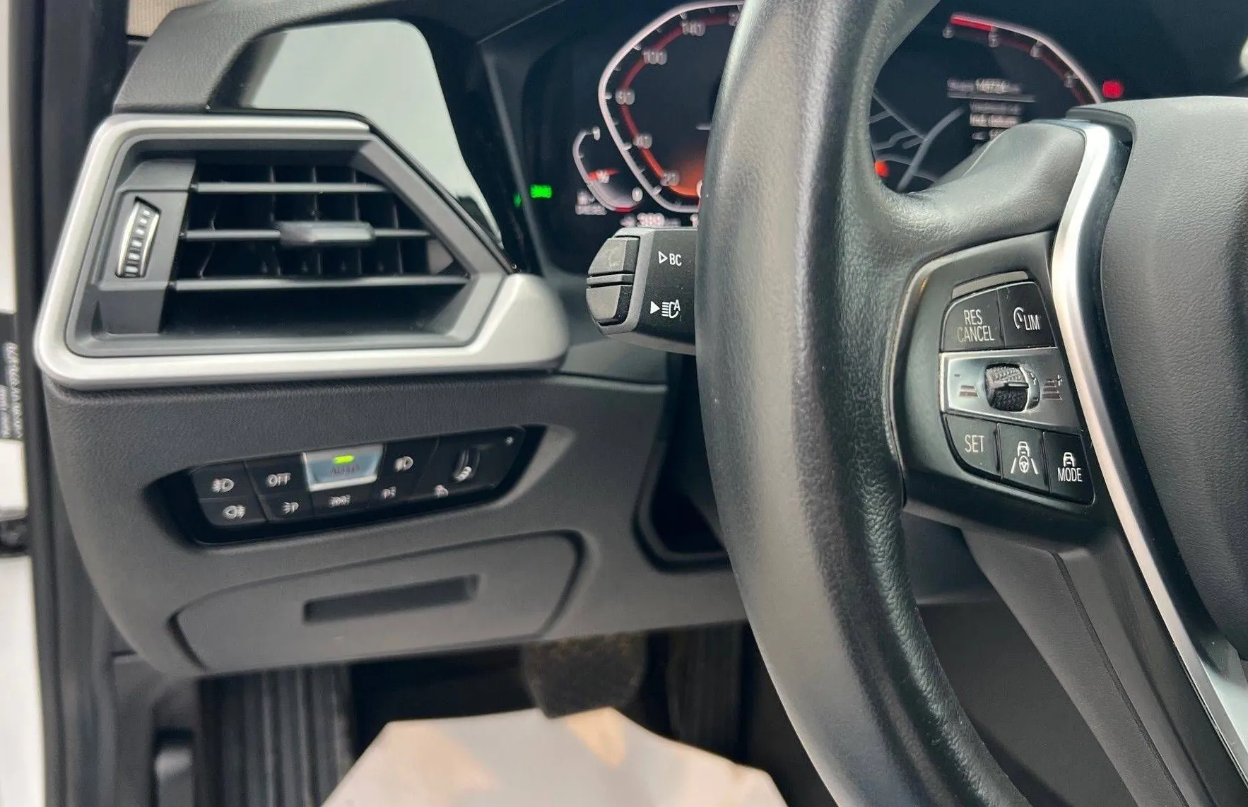 Zunanja slika - BMW Serija 3 - Touring: 320d xDrive FULL LED NAVI ACC KAM PDC VIRTUAL . - 15