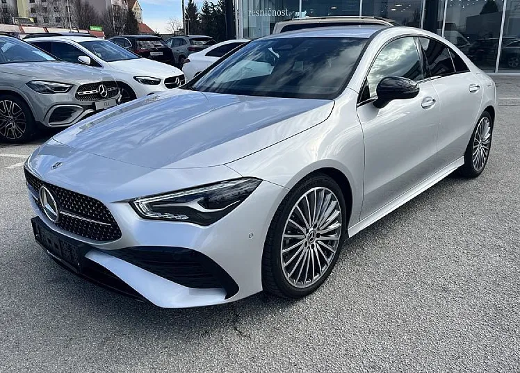 Zunanja slika - Mercedes-Benz CLA-Razred - Coupe 180 AMG Line  ...Komisijska prodaja... - 3