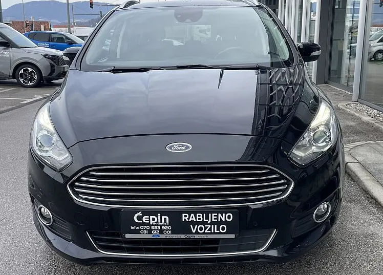 Zunanja slika - Ford S-MAX - 1.5 -ECOBOOST-7 SED-TITANIUM-TOP - 2