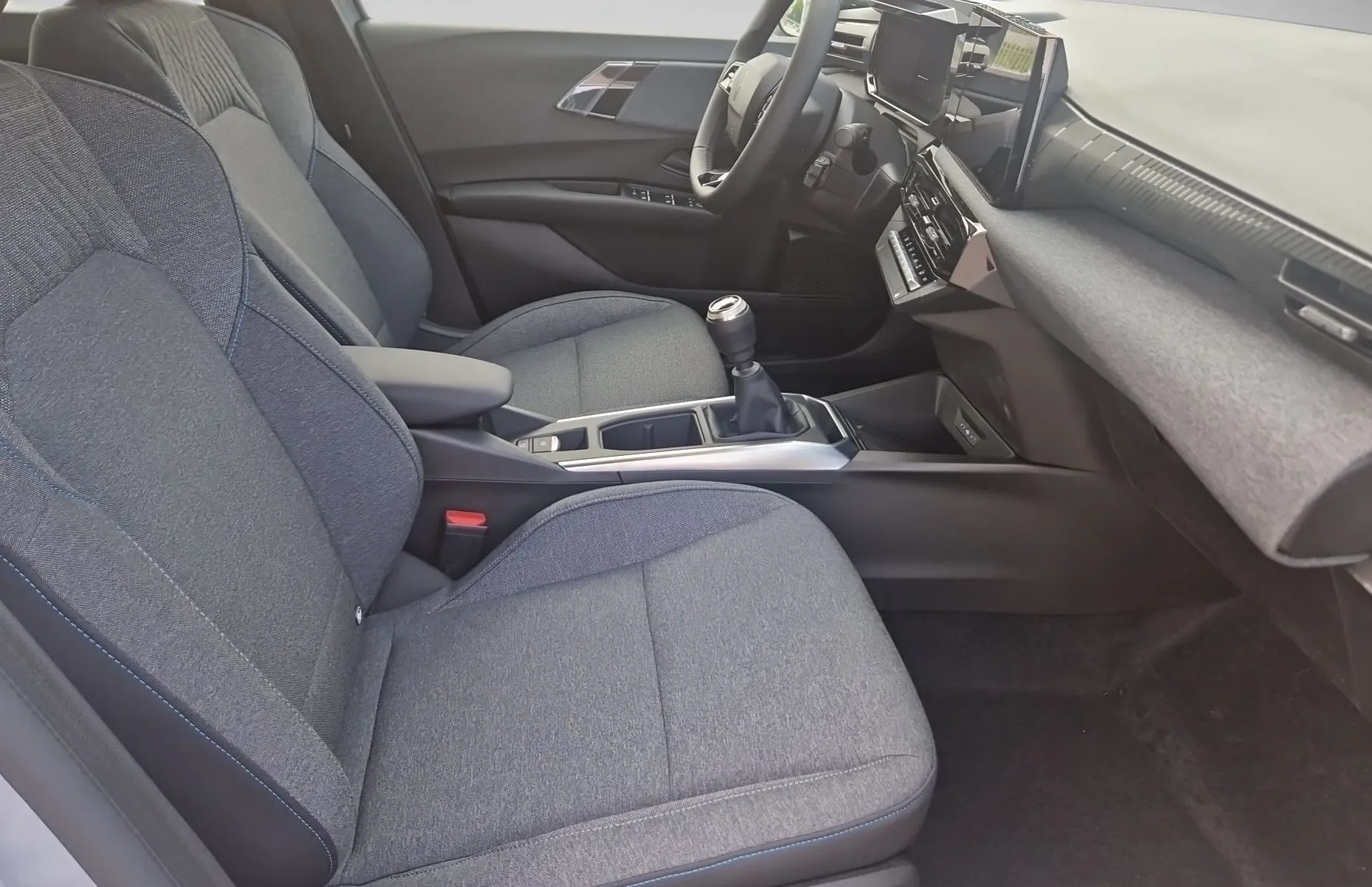 Zunanja slika - Renault Clio - TCe 115 Evolution + paket UDOBJE - 15
