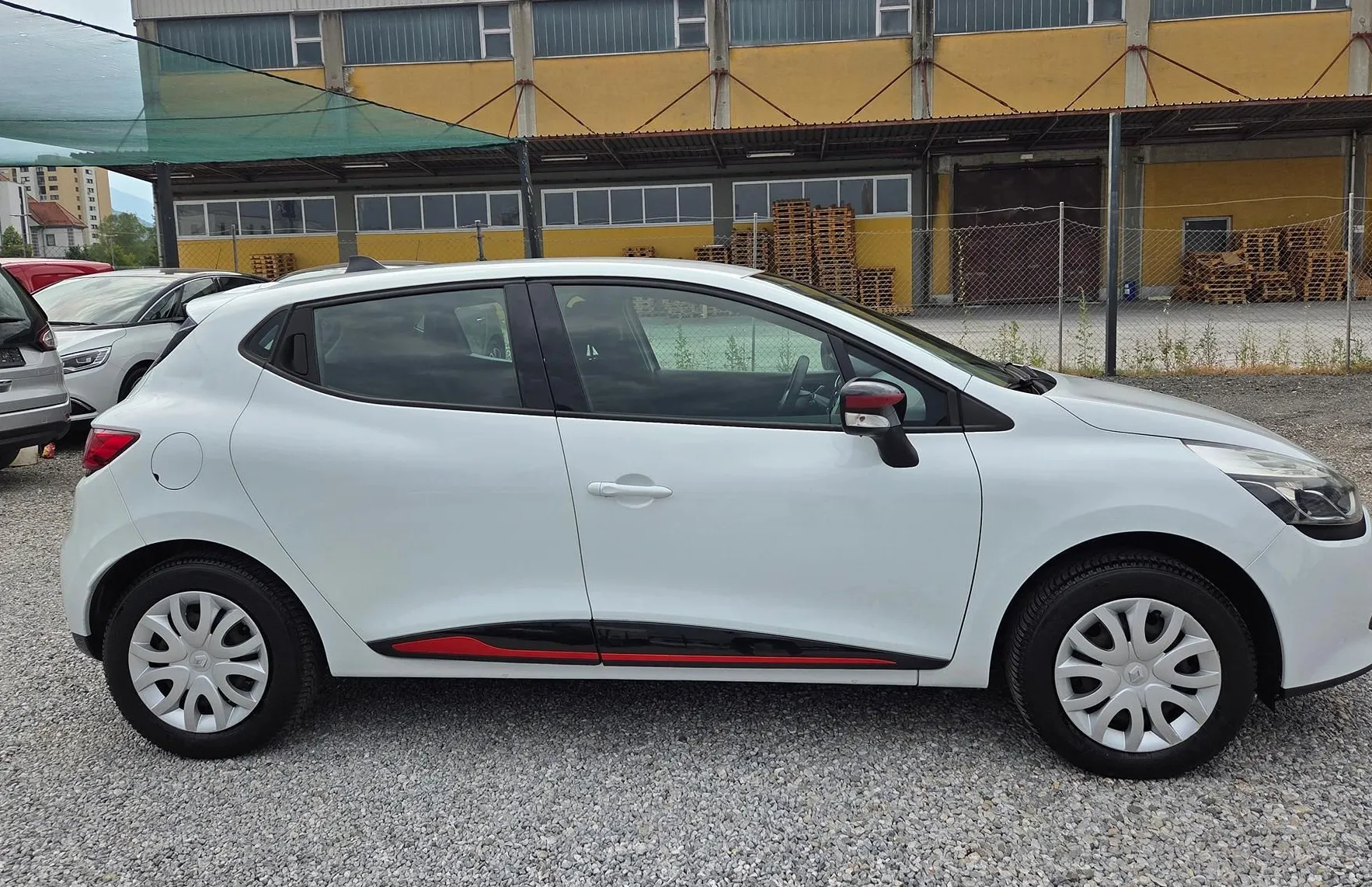 Zunanja slika - Renault Clio - 1.2 16V - 8