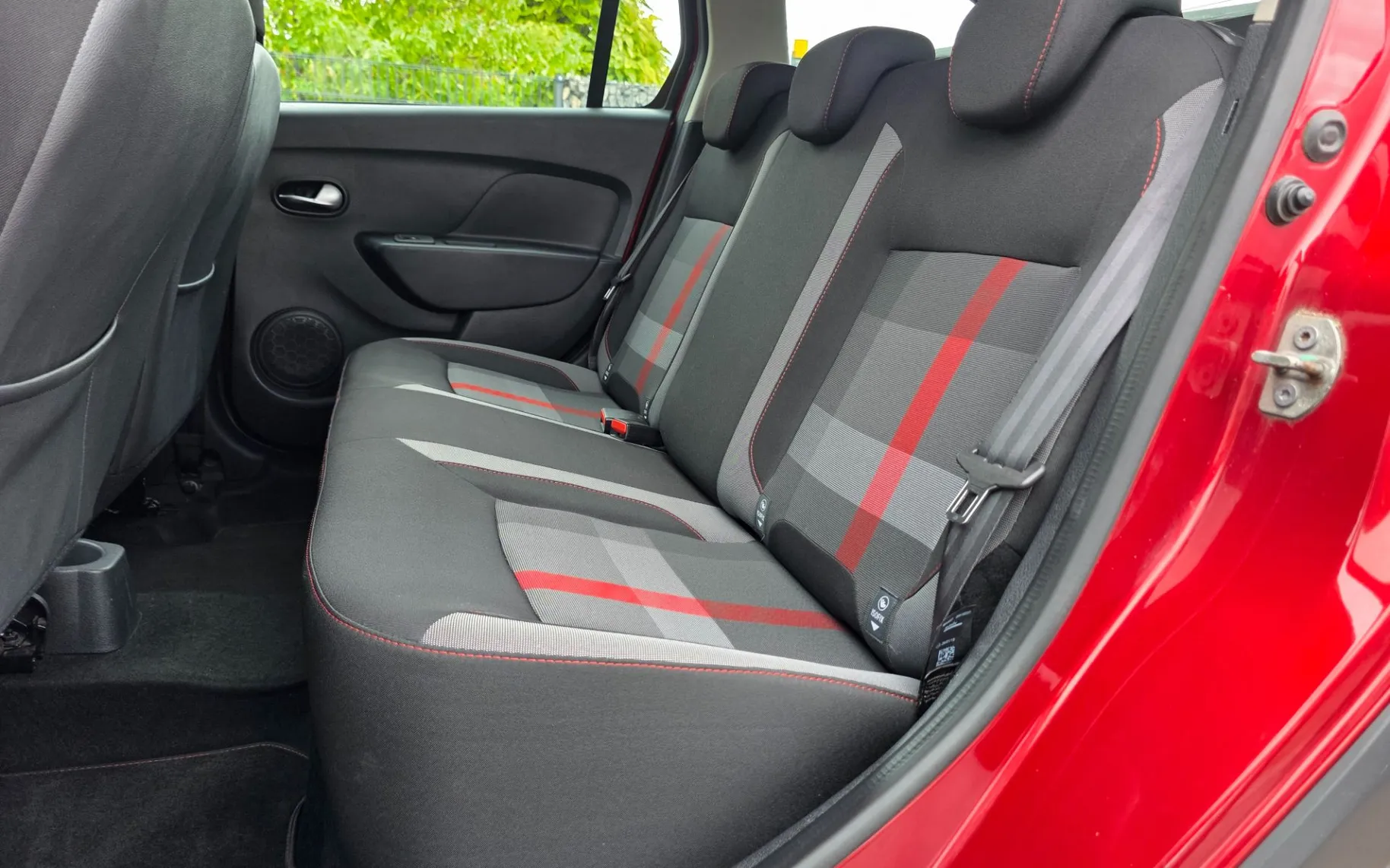 Zunanja slika - Dacia Logan - MCV 1,5 Blue dCi 95 Comfort - 12