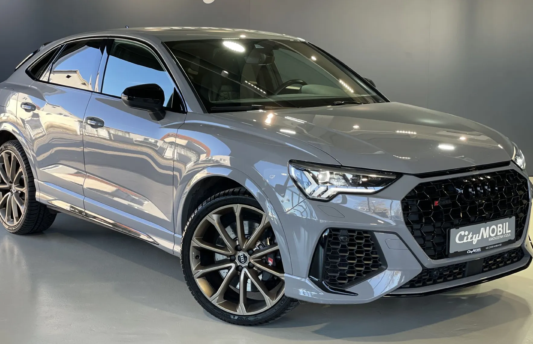 Zunanja slika - Audi RS Q3 Sportback - RSQ3-SPORTBACK-1.LAST-VIRTUAL-MATRIX-NAVI-GRETJE - 3