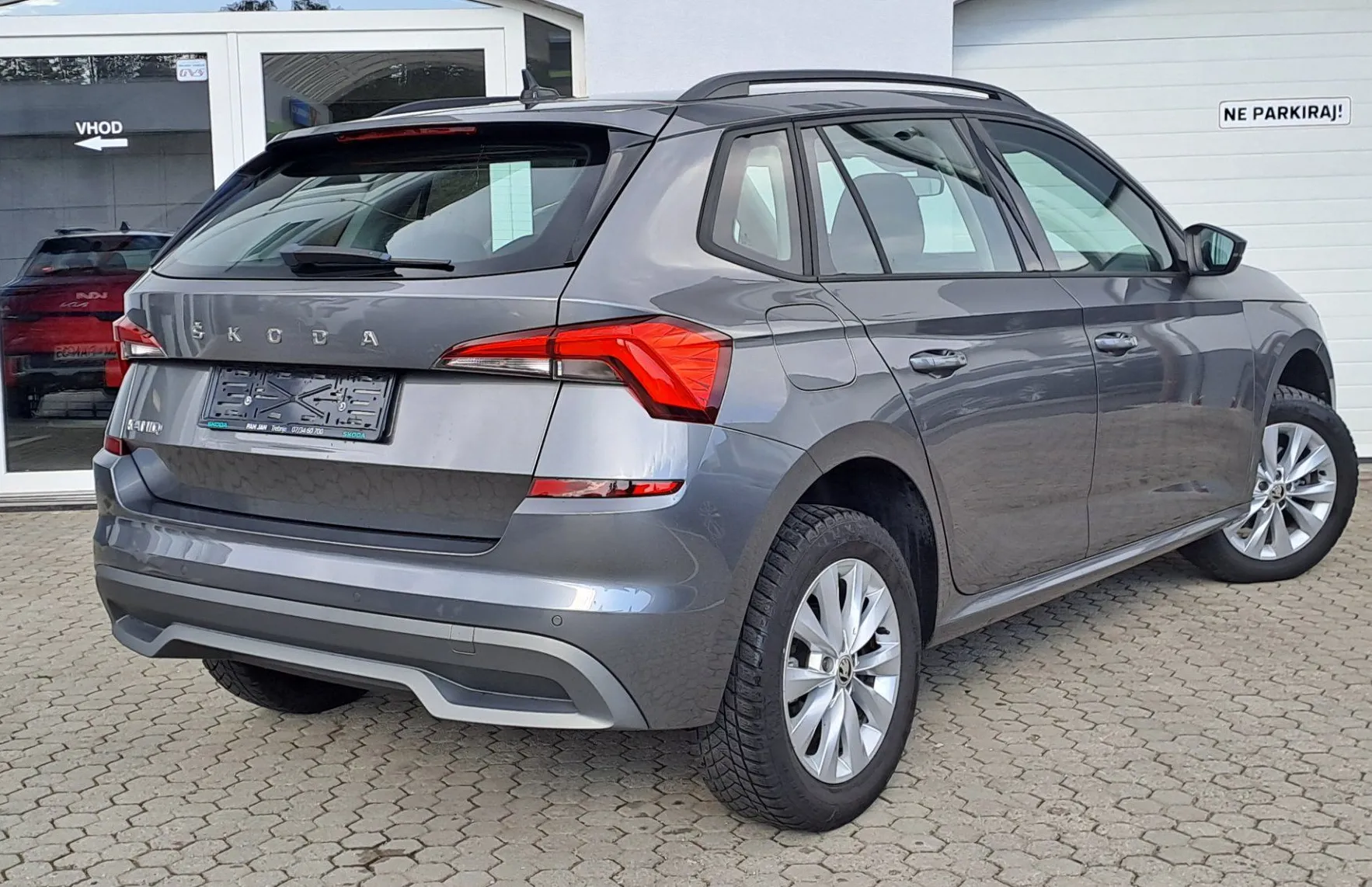 Zunanja slika - Škoda Kamiq - 1.0 TSI Ambition DSG - 3