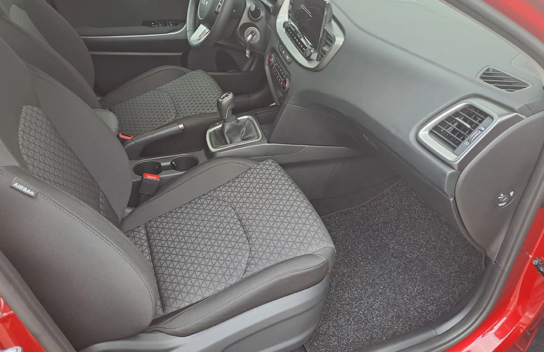 Zunanja slika - KIA Ceed - 1.0 T-GDI LX Champion+ ISG - 7