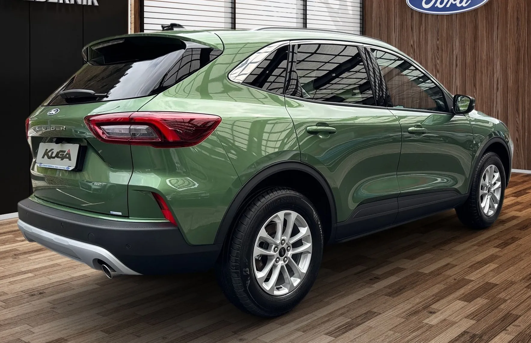 Zunanja slika - Ford Kuga - Titanium 1.5 EcoBoost 150KM M6 - 4