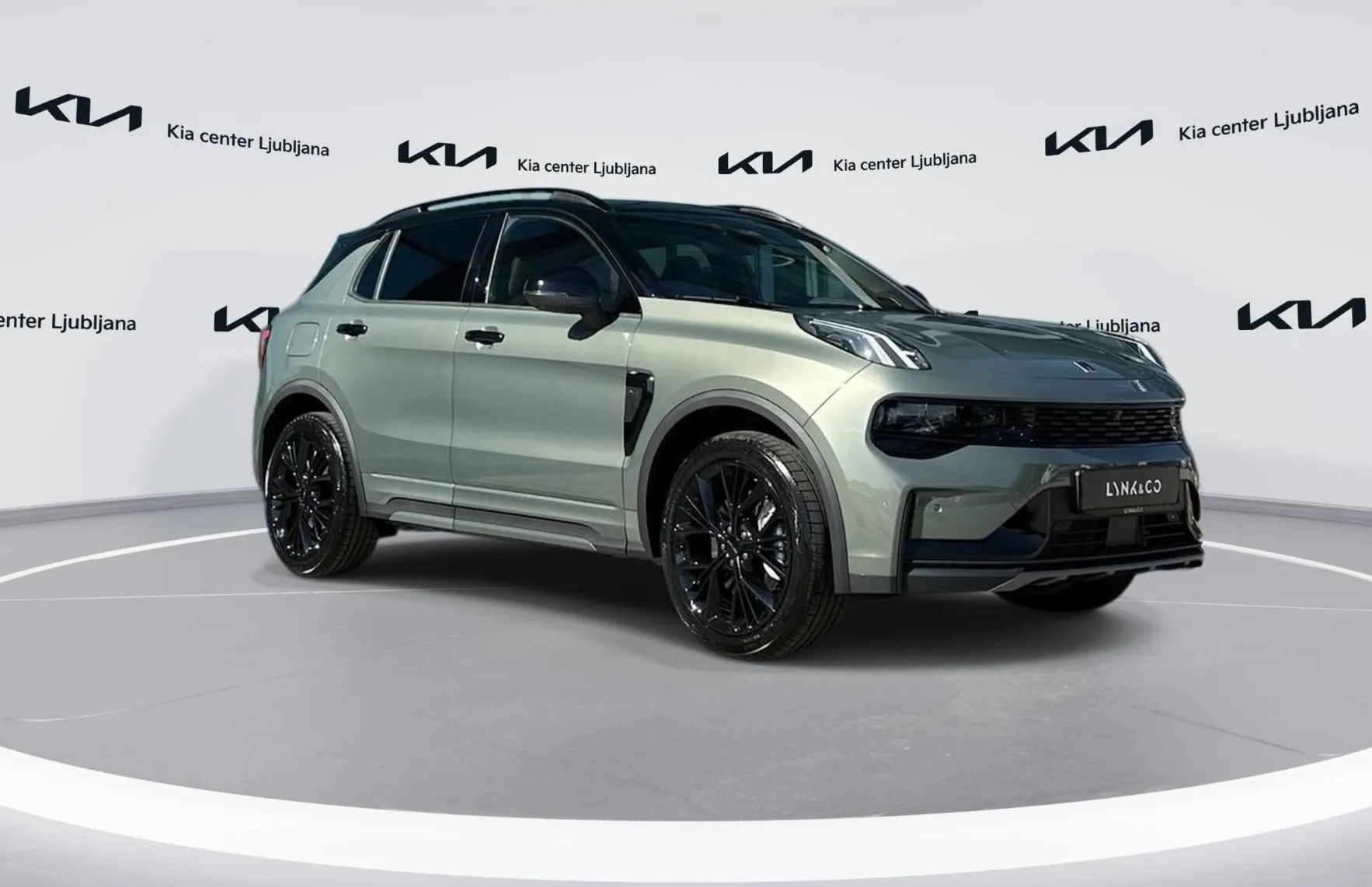 Zunanja slika - Lynk & Co 01 - 1.5 TD Plug-In Hibrid More - 3