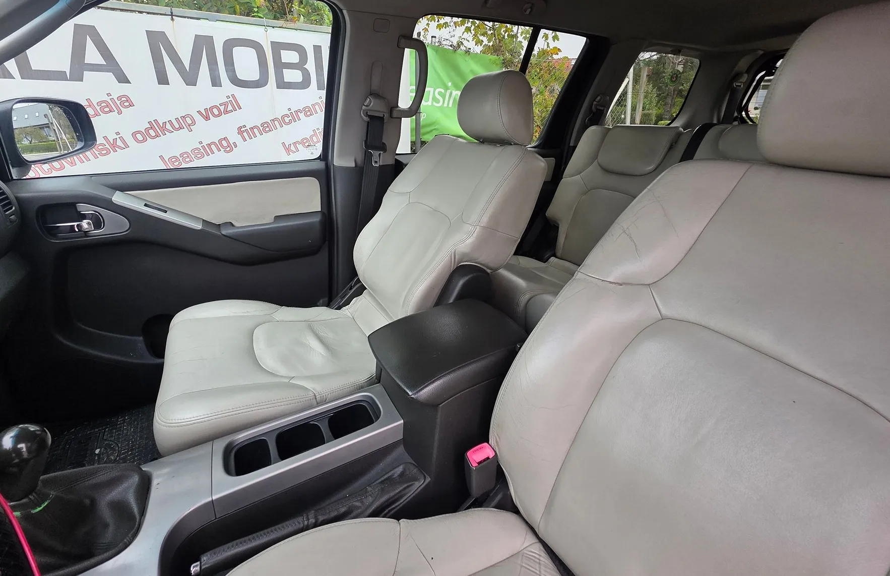 Zunanja slika - Nissan Pathfinder - 2.5 dCi 7 SEDEŽEV-ALU-KLIMA-4X4-SLOVENSKI - 12
