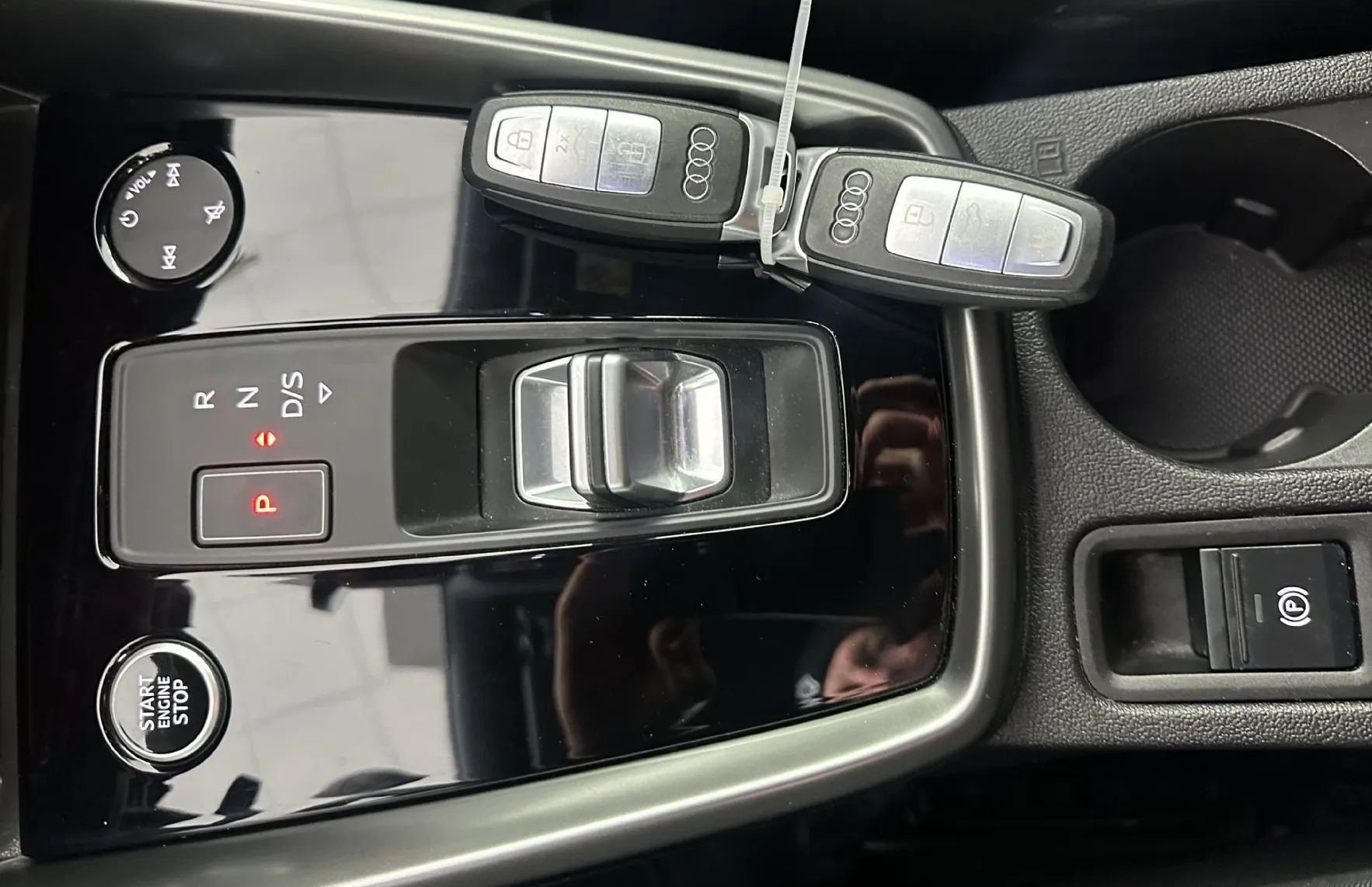 Zunanja slika - Audi A3 - 40 TFSI e Advanced 150kW.NEMŠKI.NAVI.KAMERA.LED - 13