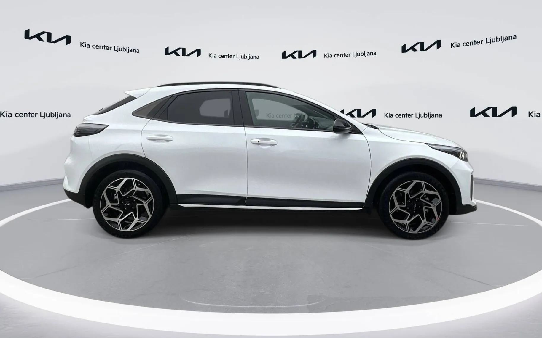 Zunanja slika - KIA XCeed - 1.6 T-GDi GT-Line ISG 7DCT - 4