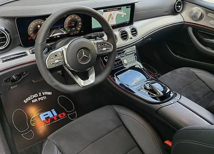 Zunanja slika - Mercedes-Benz E-Razred - LIMO-300-de-2X-AMG-LINE-WIDESCREN-360-KAM-LED-ACC- - 9