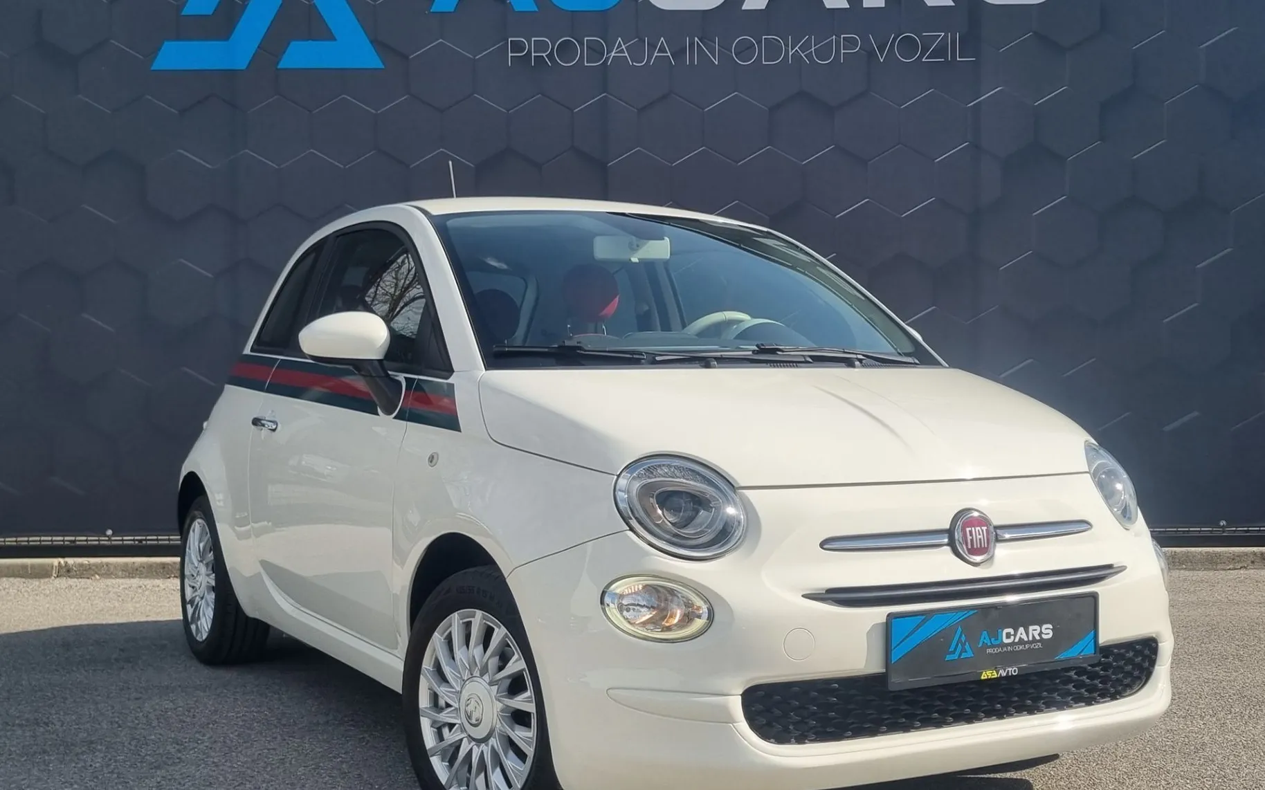 Zunanja slika - Fiat 500 - 1.2 8v Gucci-2×Led-USB-Alu15-Velik servis... - 3