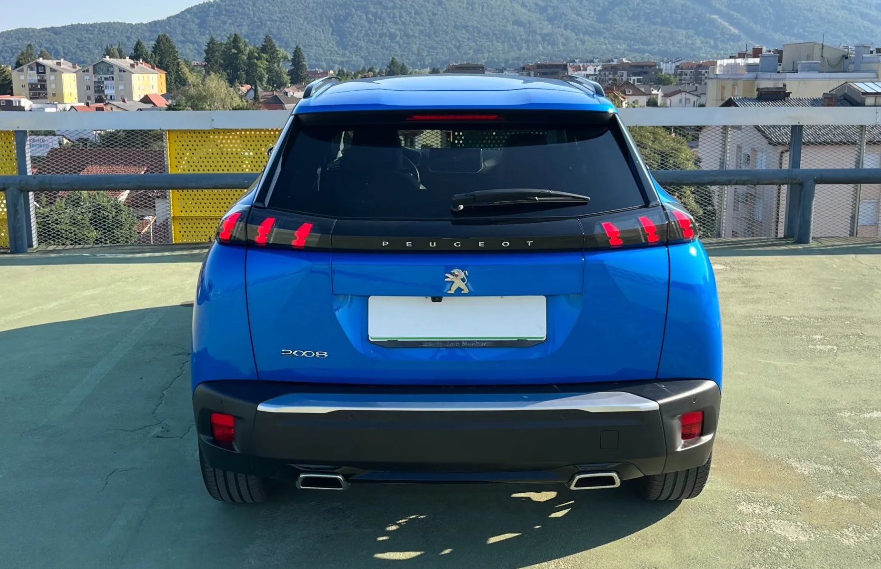 Zunanja slika - Peugeot 2008 - 1.2 PureTech 130 S S Allure Avt. ACC.LED.VZR.KAM - 6